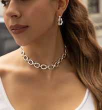 Cargar imagen en el visor de la galería, CANDONGAS VIDA UNICA By Issa Vásquez