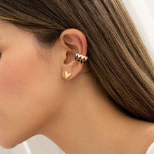 Cargar imagen en el visor de la galería, EARCUFF CORAZONES NUDE Y NEGRO