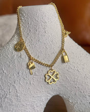 Cargar imagen en el visor de la galería, COLLAR CHARMS SUERTE