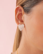 Cargar imagen en el visor de la galería, TOPOS CORAZON PERLADO