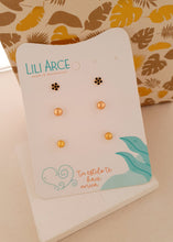 Cargar imagen en el visor de la galería, SET DE TOPOS FLORECENCIA
