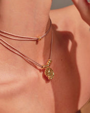 Cargar imagen en el visor de la galería, COLLAR NECTAR
