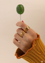Cargar imagen en el visor de la galería, ANILLO ESTRELLAS
