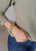 Cargar imagen en el visor de la galería, PULSERA MAGIC
