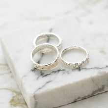 Cargar imagen en el visor de la galería, SET ANILLOS LUNAR
