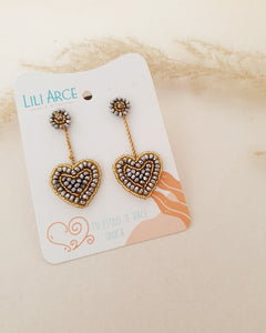 ARETES FELICIDAD