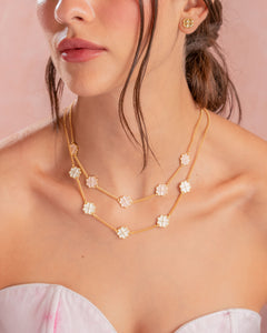 COLLAR TREBOLES BLANCOS