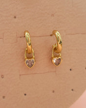 Cargar imagen en el visor de la galería, MINI CANDONGAS CORAZON CRISTAL
