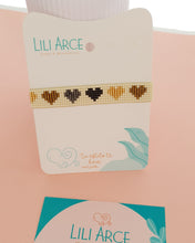 Cargar imagen en el visor de la galería, PULSERA CORAZONES TIERRA
