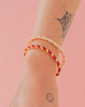 Cargar imagen en el visor de la galería, PULSERA ARO BEIGE
