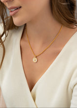 Cargar imagen en el visor de la galería, COLLAR VIRGEN
