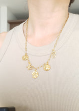 Cargar imagen en el visor de la galería, COLLAR CHARMS UNIC
