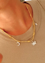Cargar imagen en el visor de la galería, COLLAR CHARMS DREAMS
