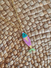 Cargar imagen en el visor de la galería, COLLAR PEZ COLORES
