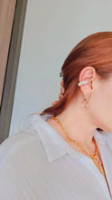 Cargar imagen en el visor de la galería, EARCUFF BLANCO
