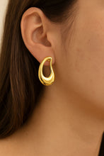 Cargar imagen en el visor de la galería, ARETES ONDA
