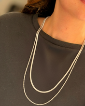 Cargar imagen en el visor de la galería, COLLAR SILVER TOP

