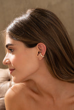 Cargar imagen en el visor de la galería, EARCUFF CRISTALES
