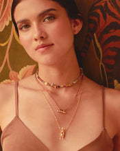 Cargar imagen en el visor de la galería, COLLAR CONEJO DORADO
