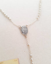 Cargar imagen en el visor de la galería, COLLAR ROSARIO PLATEADO
