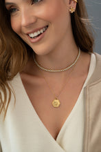 Cargar imagen en el visor de la galería, COLLAR DUO PERLAS ABEJA
