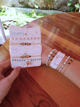 Cargar imagen en el visor de la galería, PULSERA AMA
