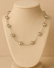 Cargar imagen en el visor de la galería, COLLAR SILVER BALL
