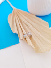 Cargar imagen en el visor de la galería, EARCUFF MINI PLATEADO
