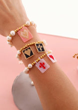 Cargar imagen en el visor de la galería, PULSERA DULCE FE
