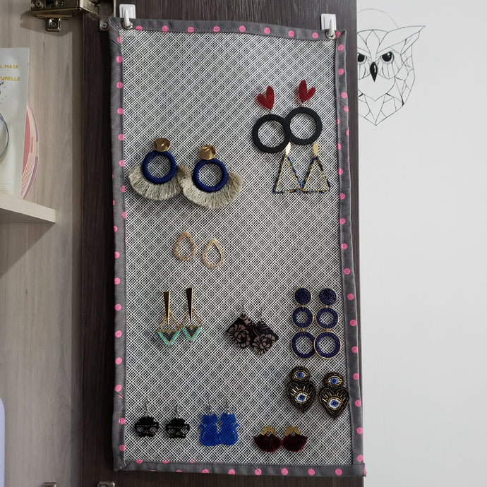 PORTA ARETES| LILI ARCE ACCESORIOS