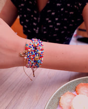 Cargar imagen en el visor de la galería, PULSERA COLOR MIX
